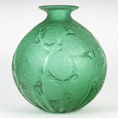 René LALIQUE -1929, Vase « Milan »....