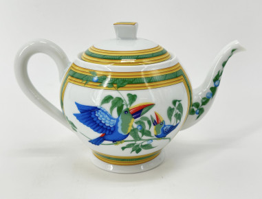 HERMES “LES TOUCANS ” Tea set