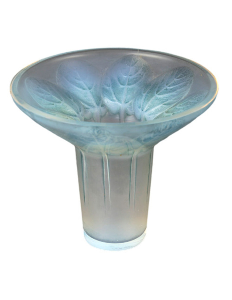 R.LALIQUE -1921 Vase Violettes Opalescent.