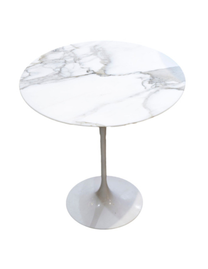 Eero SAARINEN (1910-1961), Edition Knoll: Marble pedestal table