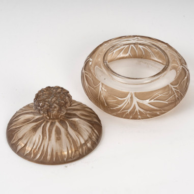 1910 , René Lalique - Boîte" Cheveux...