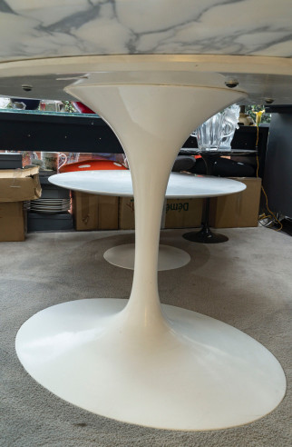 Eero Saarinen (1910-1961) - Knoll:...