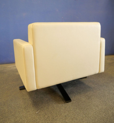 Jean-Marie Massaud pour Poltrona Frau...