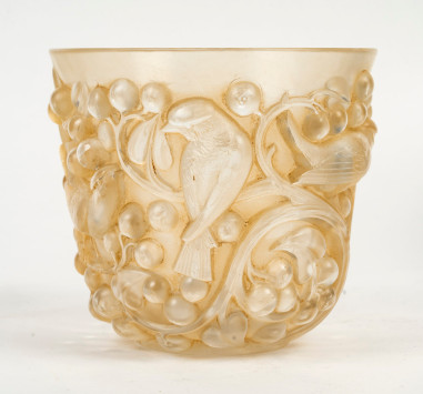 1921 , René Lalique, “Avallon” vase