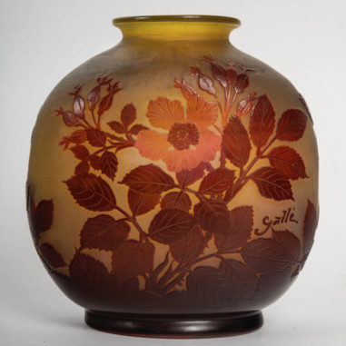 E Gallé Red and yellow glass vase