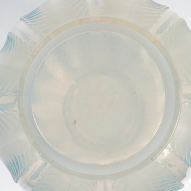 1932 - René Lalique - Opalescent...