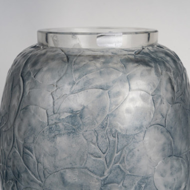 1914- René Lalique, “Monnaie du Pape”...