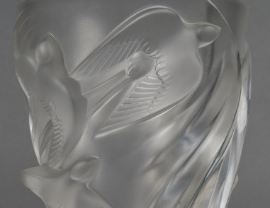 Lalique - Martinets Vase