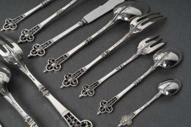 CARDEILHAC  SOLID SILVER TABLEWARE...