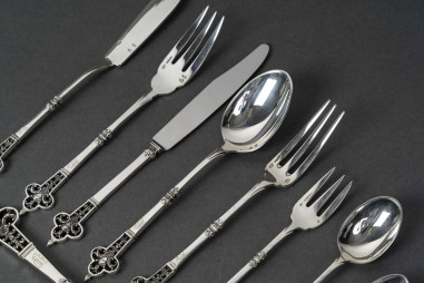 CARDEILHAC  SOLID SILVER TABLEWARE...