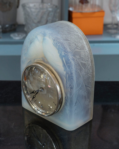 RENE LALIQUE (1860-1945) Pendule...