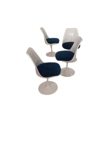 Eero SAARINEN (1910-1961) & KNOLL INTERNATIONAL (éditeur) 4 chaises pivotantes