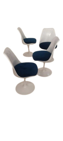 Eero Saarinen (1910–1961) & Knoll International (publisher) 4 swivel chairs