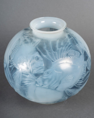 1924—René Lalique, “Fish” Vase,...