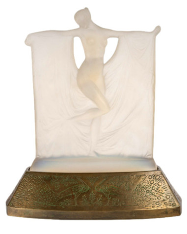 1925 René Lalique - Statuette « Suzanne » verre opalescent
