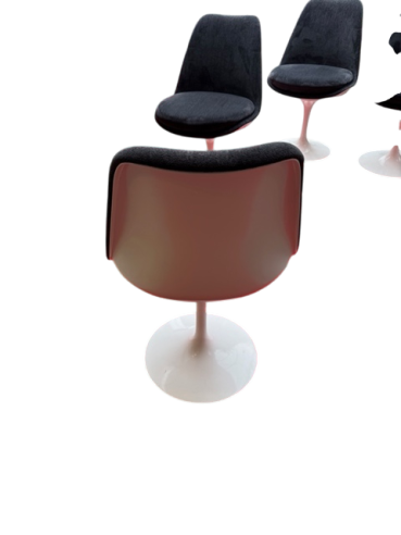 Eero Saarinen pour Knoll :+6 chaises...
