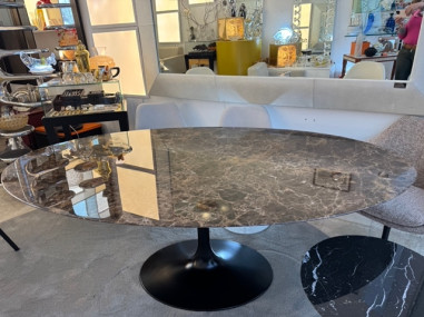 Eero Saarinen pour KNOLL ,+table...