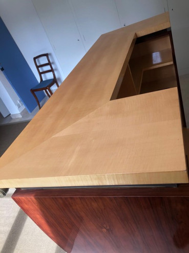 Xavier Gélineau, +Indoor bar,...