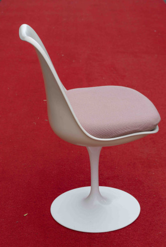 Eero Saarinen (1910–1961) & Knoll...