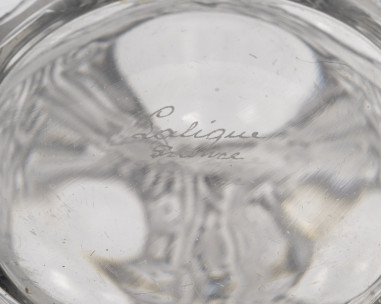 1925 – René Lalique, "Antilopes" Vase