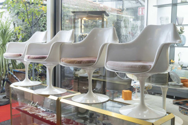 Eero Saarinen (1910–1961) & Knoll –...