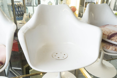 Eero Saarinen (1910–1961) & Knoll –...