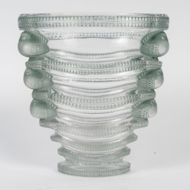 1939 René Lalique - Vase Saint Marc