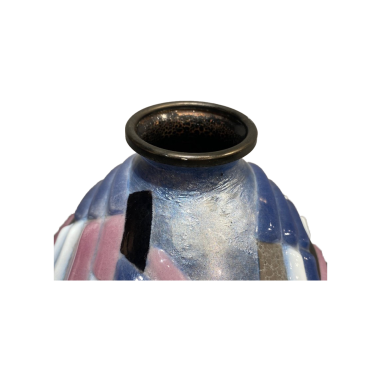 Vase modèle « Primerose » crée par...