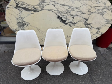 Eero Saarinen & Knoll International –...
