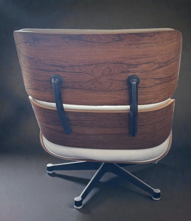 Charles et Ray Eames & Mobilier...