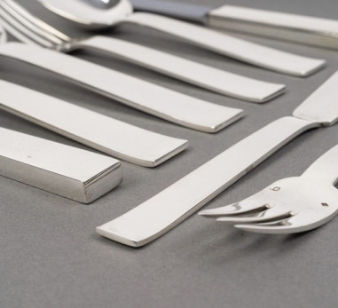 JEAN TÉTARD – 132-PIECE STERLING...