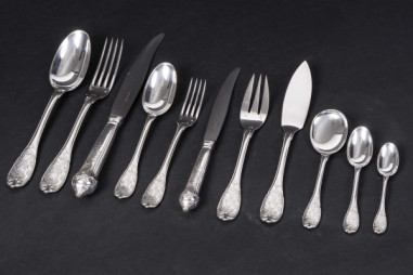 JEAN E. PUIFORCAT - 147-PIECE SILVER...