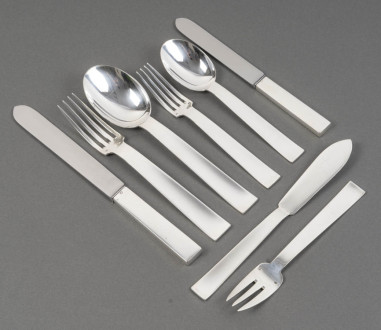 JEAN TETARD – 132-PIECE SOLID SILVER...