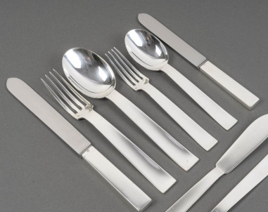 JEAN TETARD – 132-PIECE SOLID SILVER...