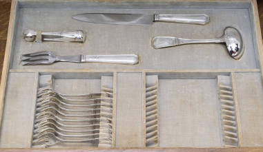 JEAN TETARD – C. CHRISTOFLE 144-PIECE...