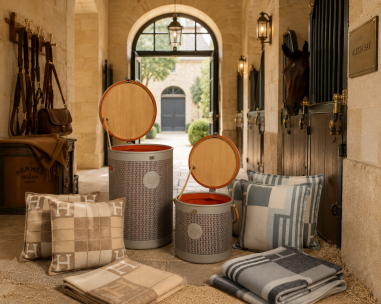 Hermès: Boîte à selle "Carrou'Selle".