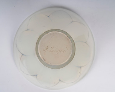 1921- René Lalique Vase « Violettes»...