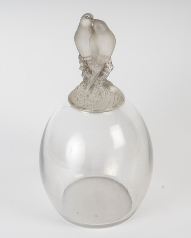 1925 – René Lalique, “TOURTERELLES” Vase