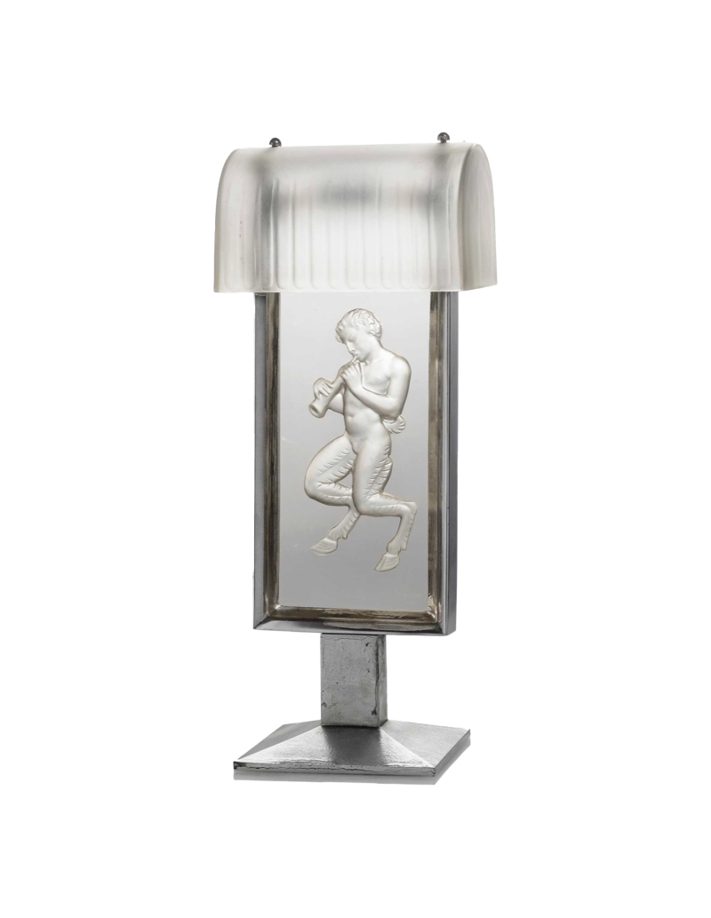 René LALIQUE  : Lampe  « Pan » - 1931