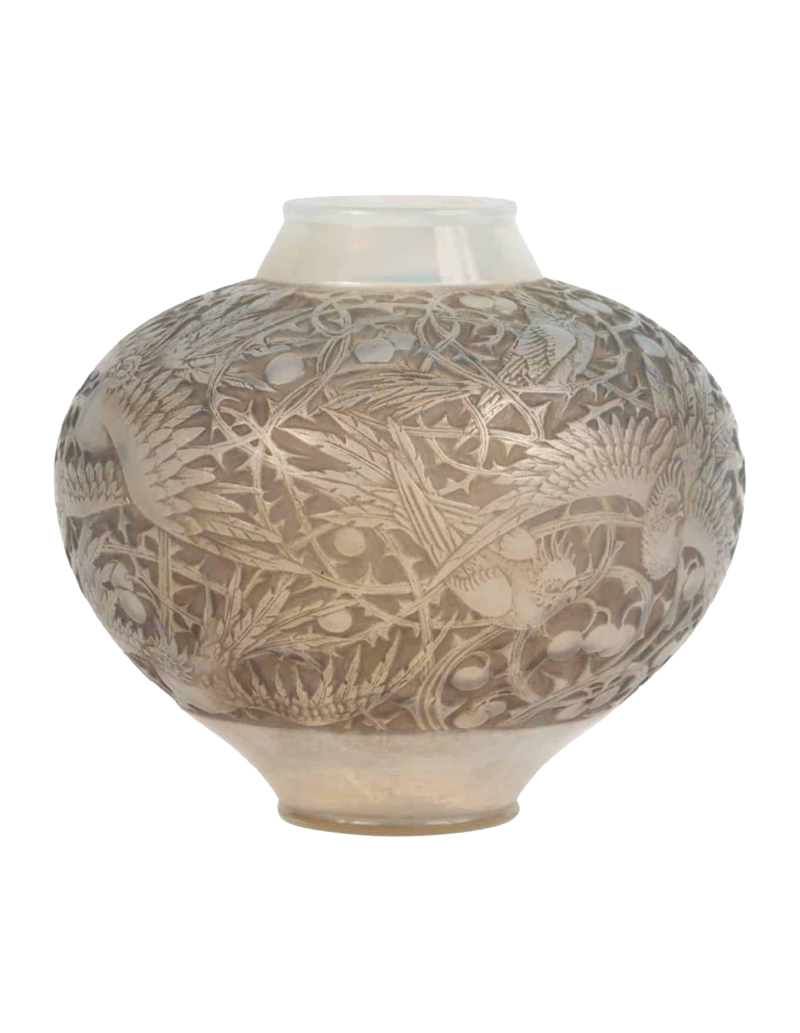 Rene Lalique : "Aras" Vase Opalescent