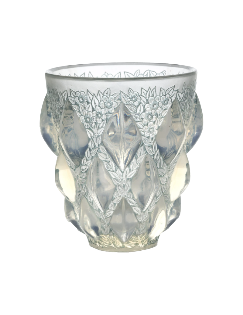 René Lalique: “Rampillon” vase in opalescent glass