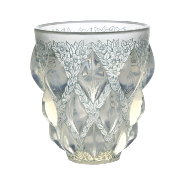 René Lalique : Vase « Rampillon » en verre opalescent