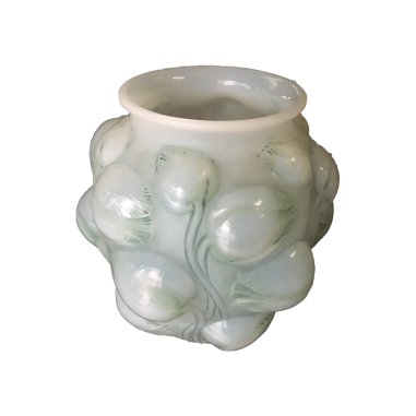 RENÉ LALIQUE (1860 -1945) VASE...